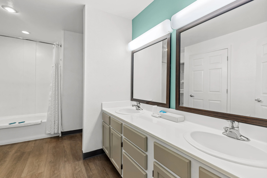MainStay Suites Las Vegas Flamingo — photo 8