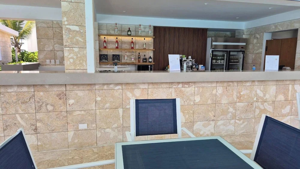 Luxury Beach Penthouse Jacuzzi & Lagoon View