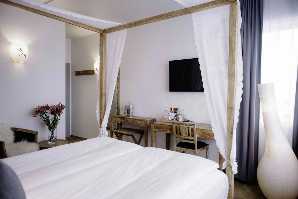 Hotel Eyja — photo 6
