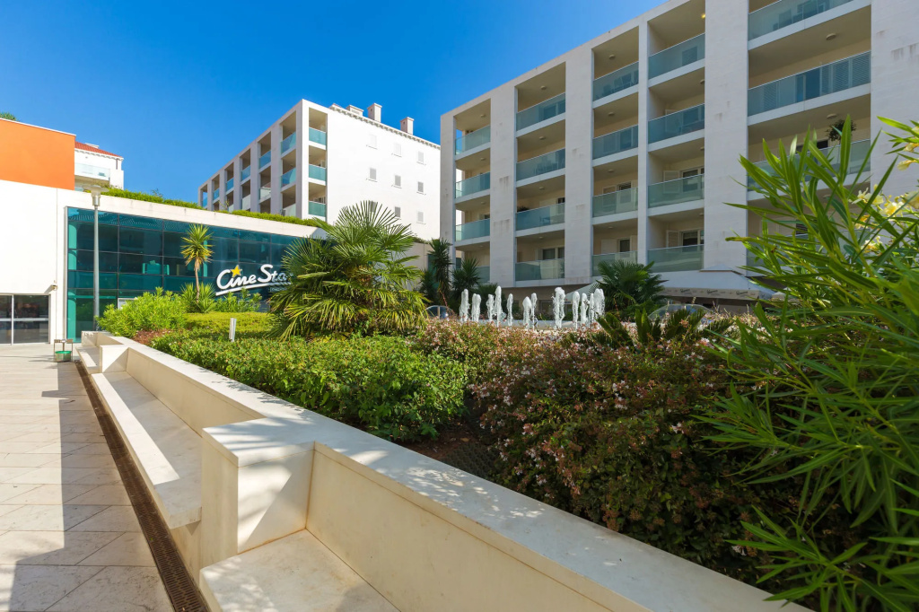 Antonio Luxury Beach Suites
