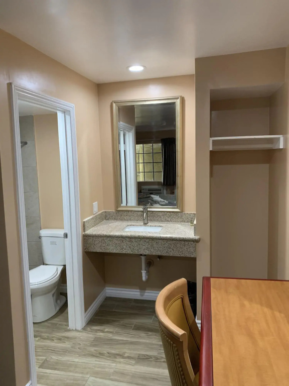 Budget Inn San Gabriel — photo 7