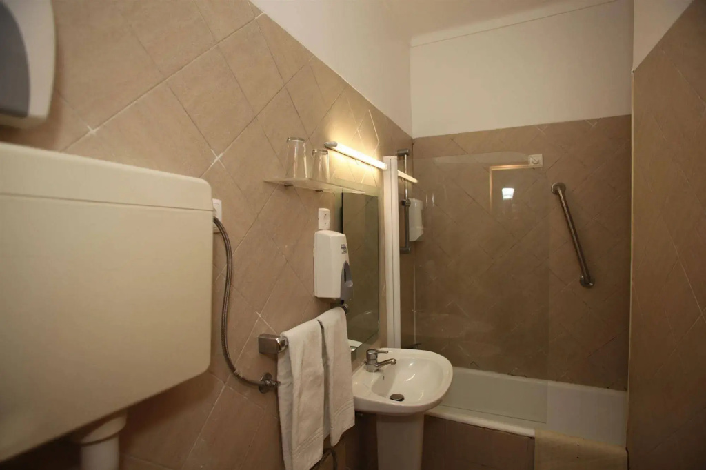 Hotel Capital — photo 8