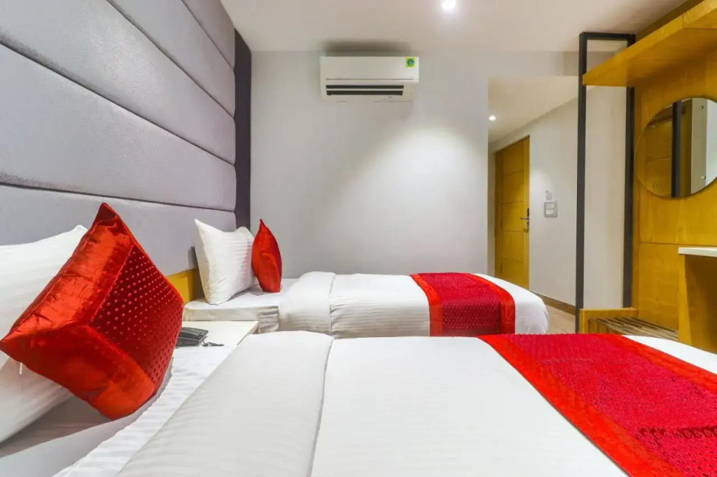 Hotel Bricks, Karol Bagh, New Delhi — photo 7