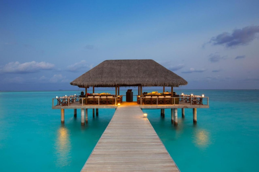 Niva Velassaru Maldives Hotel — photo 2