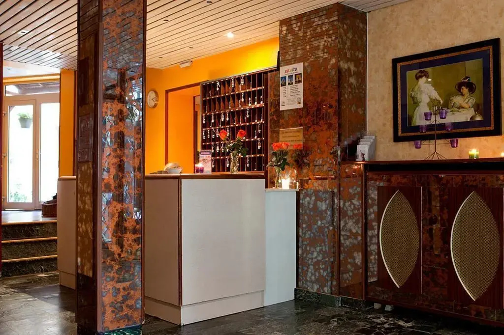 Est Hotel — photo 2
