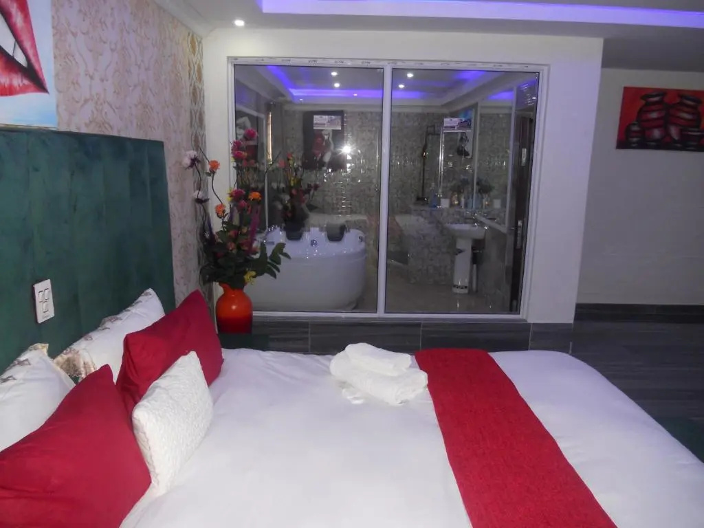 Gold Crown international Hotel — photo 4