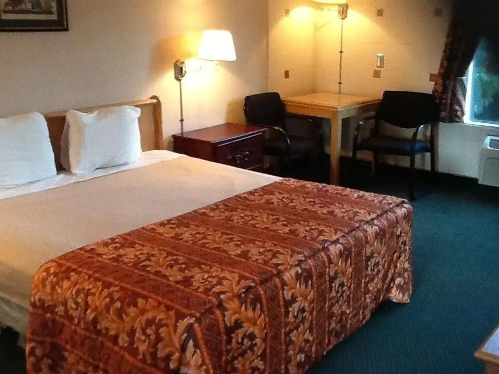 Downey Inn, photo 4
