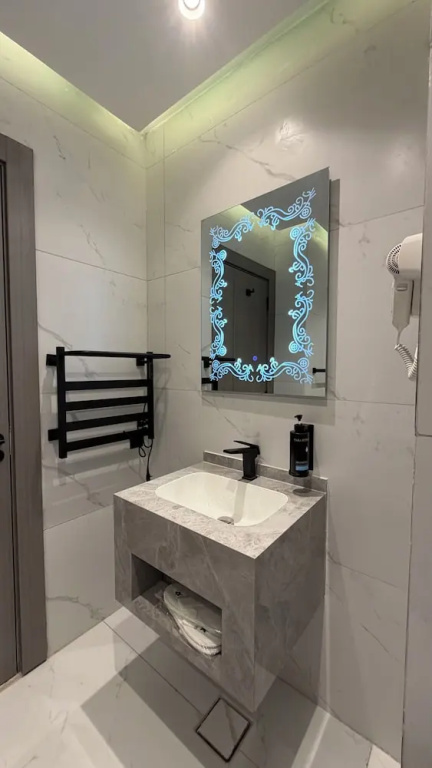302 Tara-jre Jabal Al Lweibdeh With Stunning View — photo 8