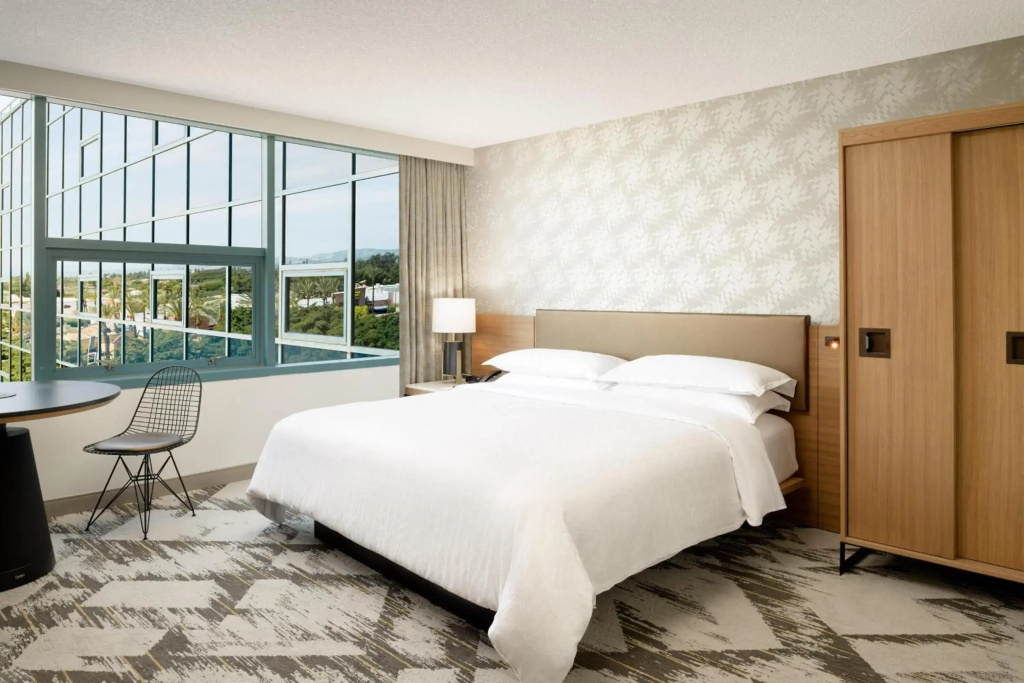 Sheraton Cerritos Hotel — photo 6