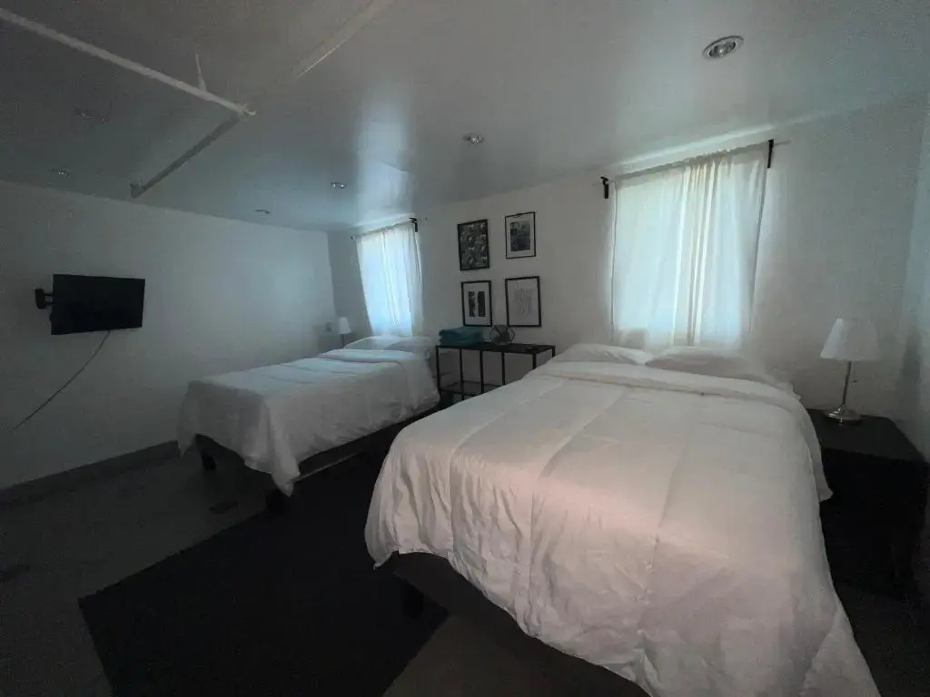 Culver City Hostel, photo 3