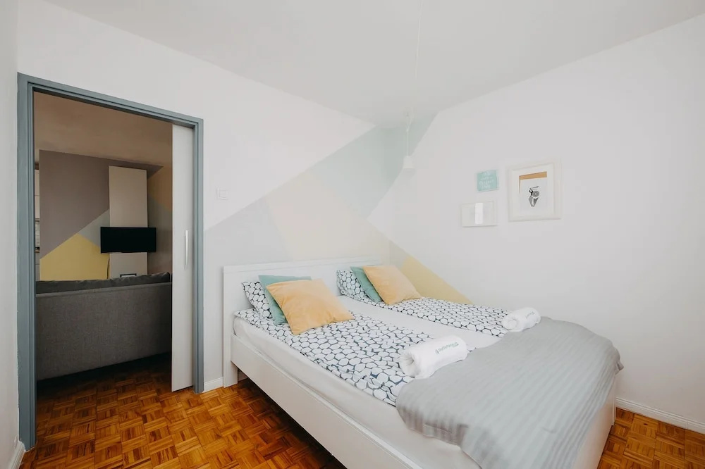 ShortStayPoland Aleje Jerozolimskie - B4 — photo 4