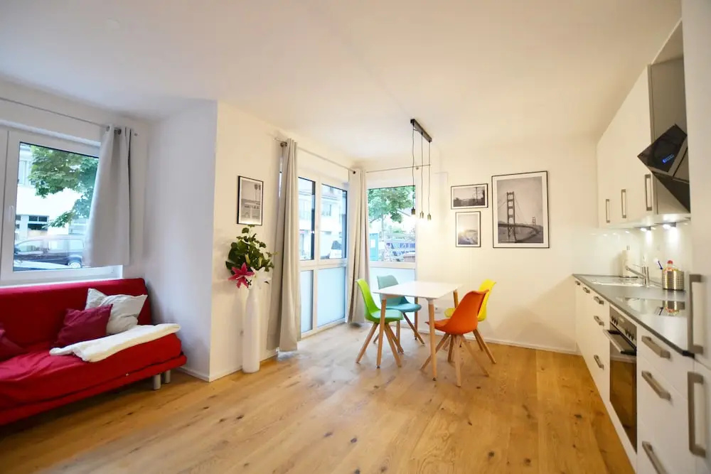 Modern apartment near downtown, photo 5