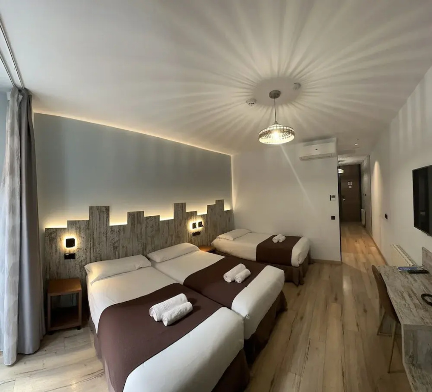 Hostal Antón Martín, photo 4