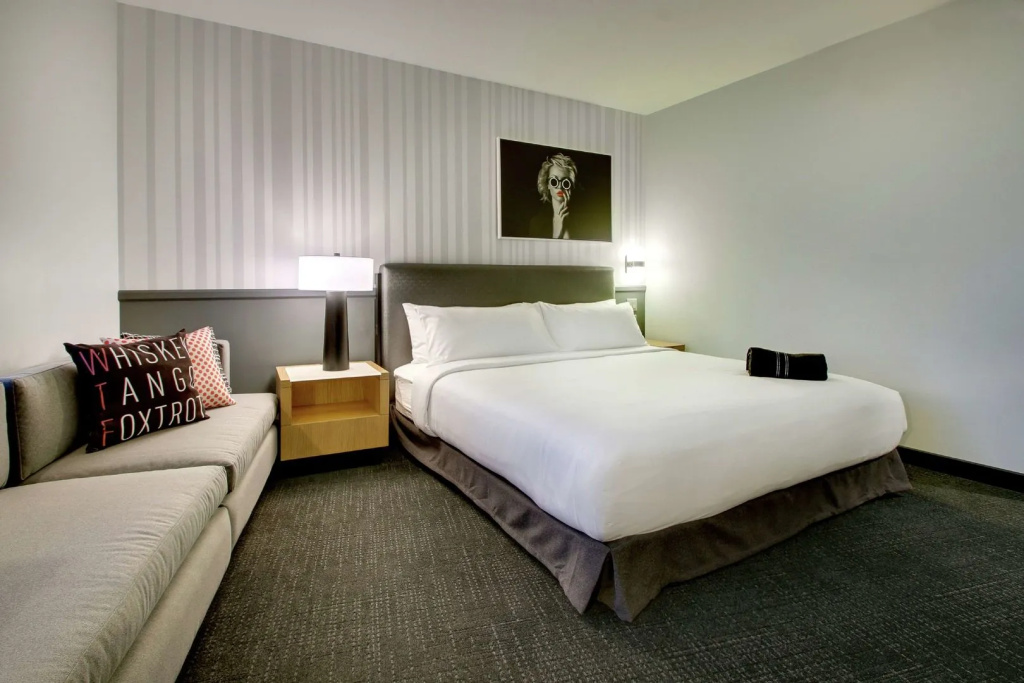 The Rose Hotel Chicago O’Hare, Tapestry Collection by Hilton, photo 4