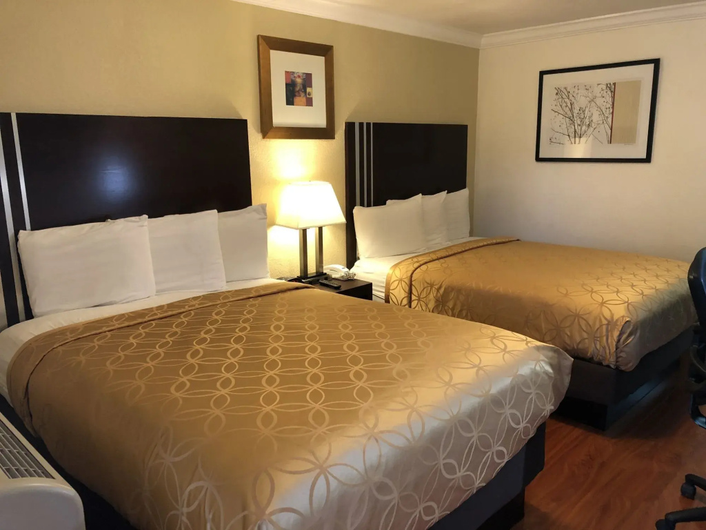 Lombard Plaza Motel, photo 5
