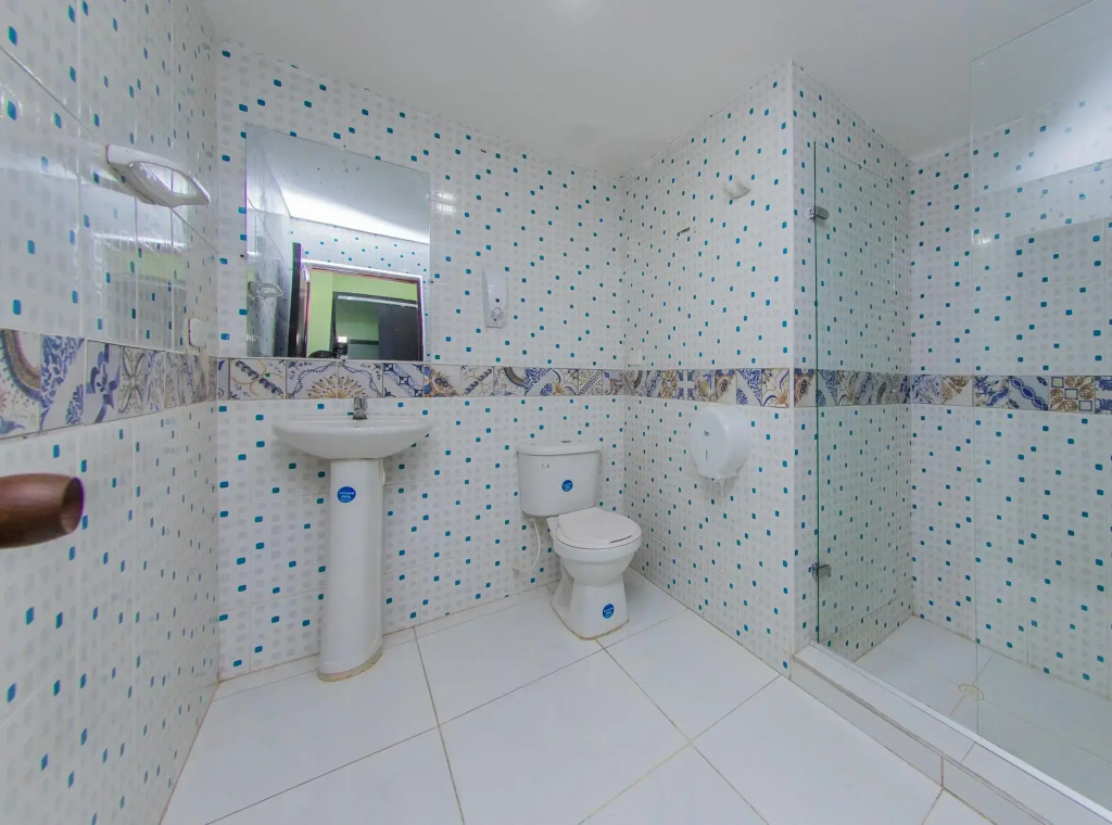 Hotel Avexi Suites By Geh Suites — photo 8