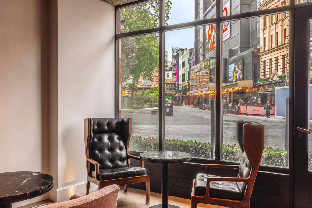 Radisson Blu Hotel, London Leicester Square — photo 6