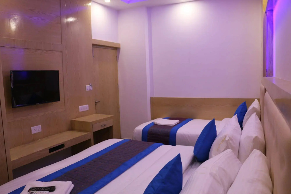 Hotel Prince Palace DX by check in room — photo 7