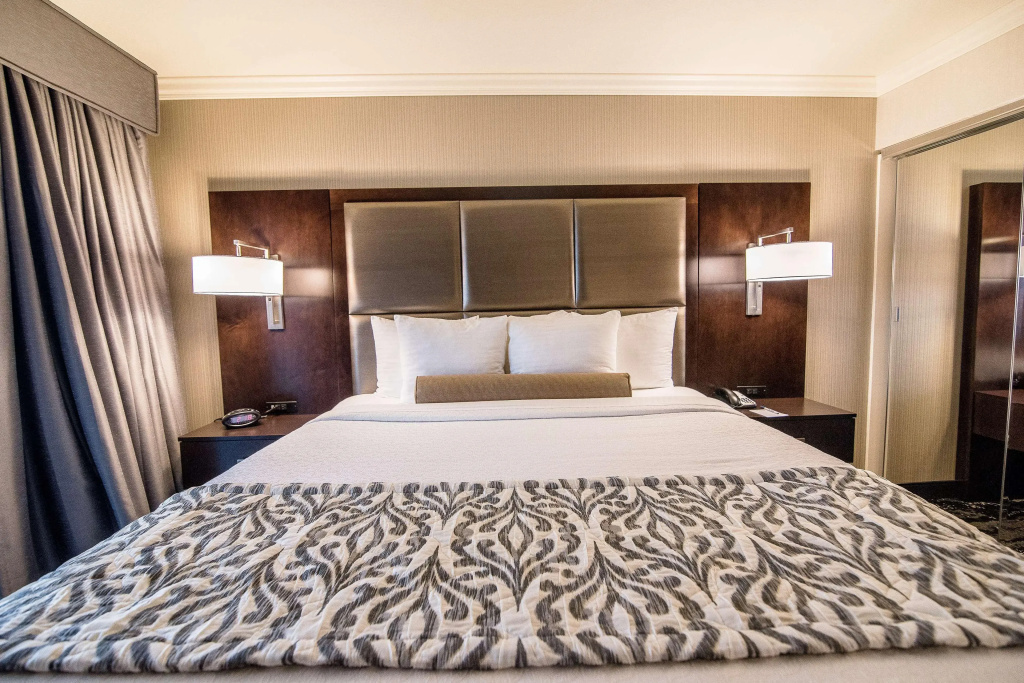 Best Western Plus Redondo Beach Inn — photo 5