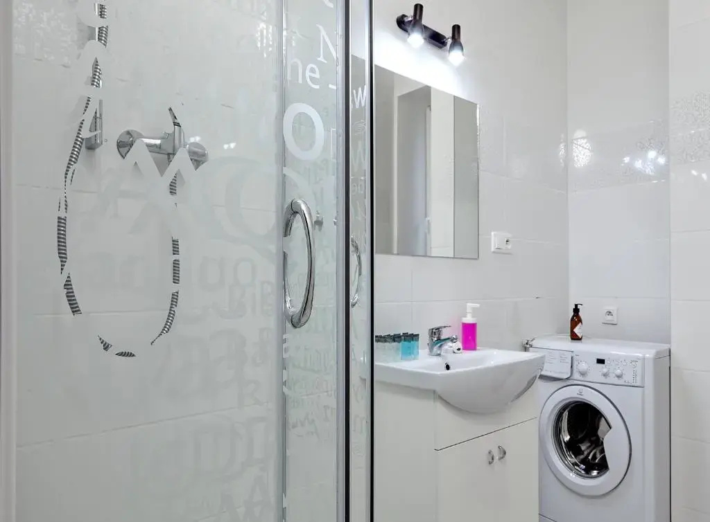 oompH Warsaw Central Premium Apartments — photo 7