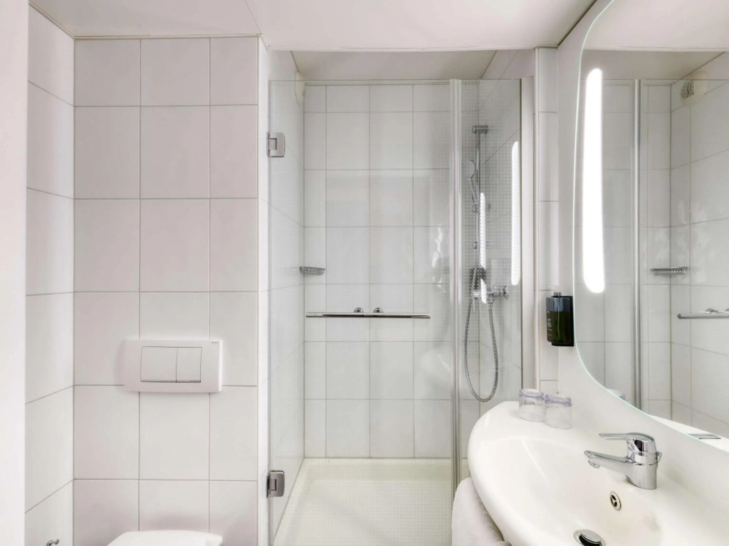 ibis Zurich City West — photo 7