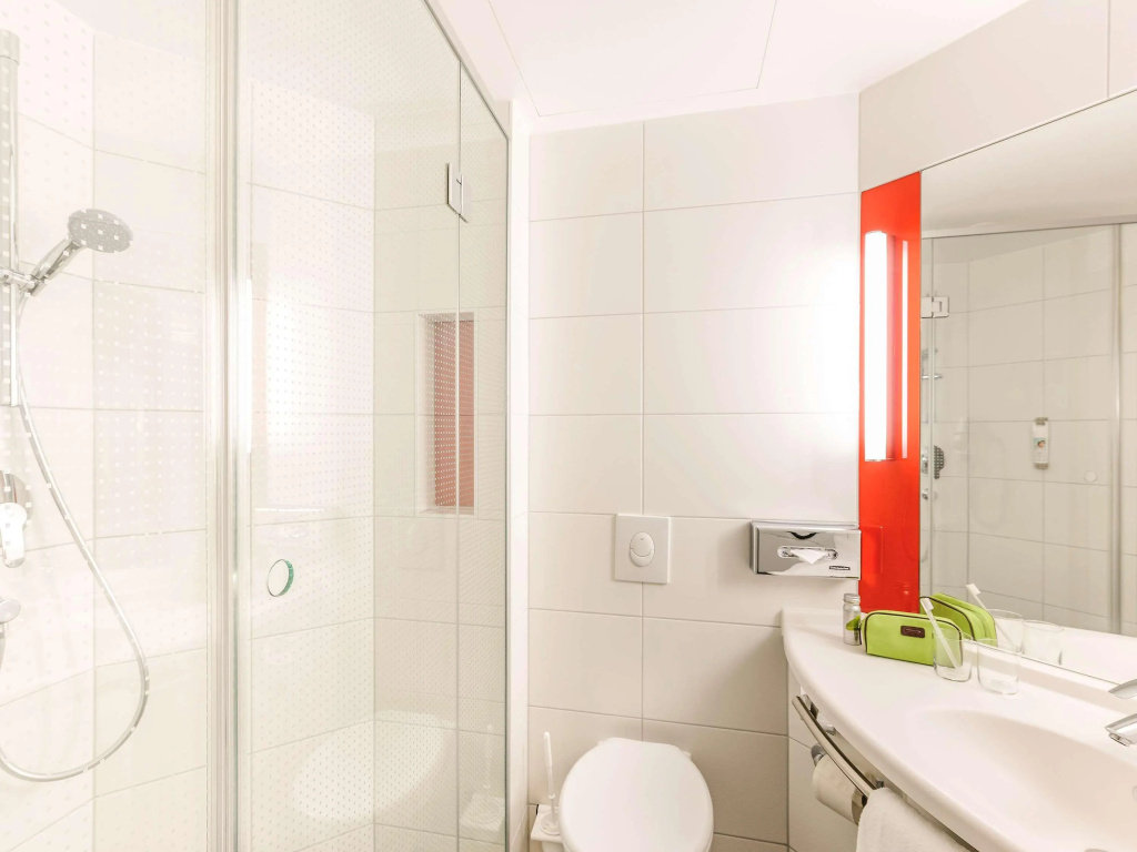 ibis Berlin Hauptbahnhof — photo 7