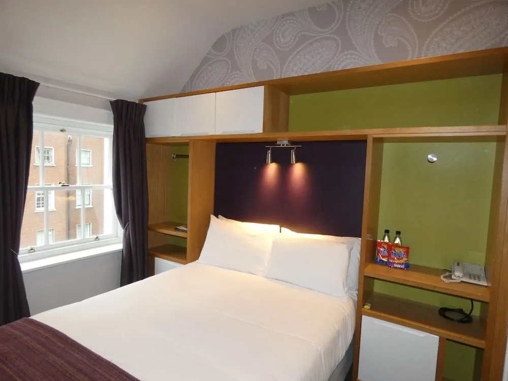 Jackson Court Hotel — photo 6