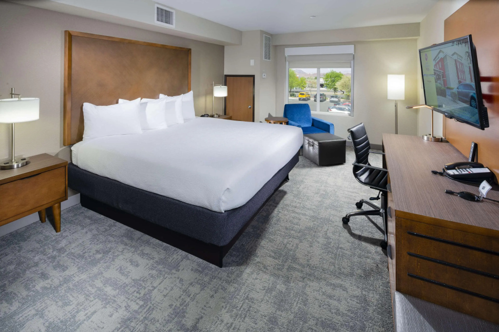 Best Western Plus Henderson Hotel, photo 5