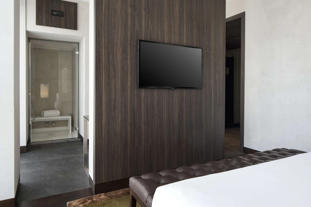 Hyatt Centric Milan Centrale — photo 8
