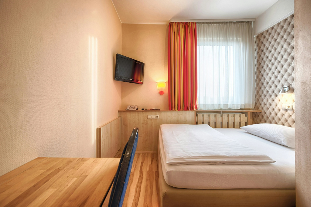 Enjoy Hotel Berlin City Messe — photo 4