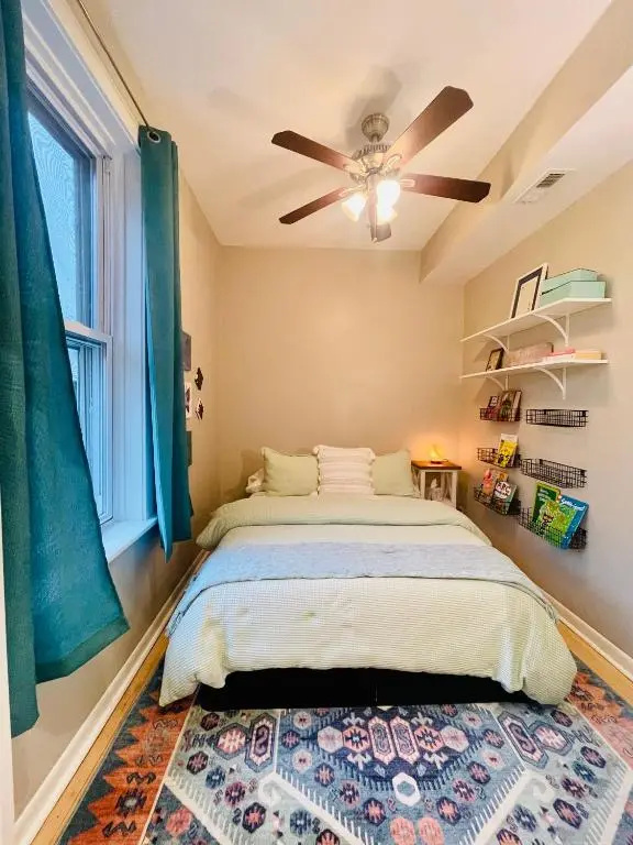 Sunny, Spacious, 3BR 1BA Davlin INN Chicago, photo 5
