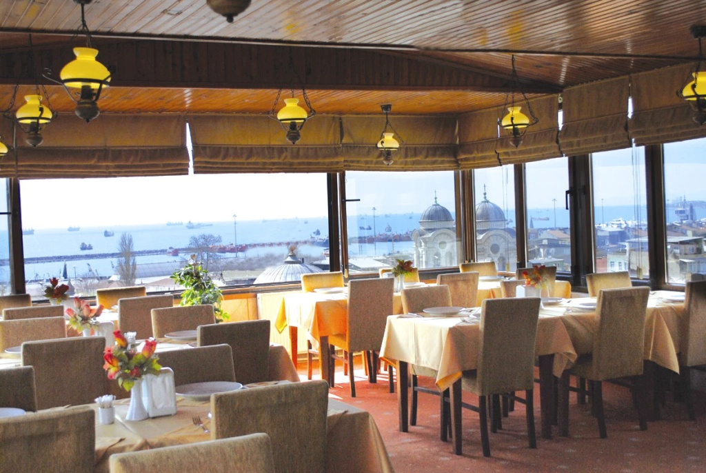 Grand Liza Hotel — photo 8