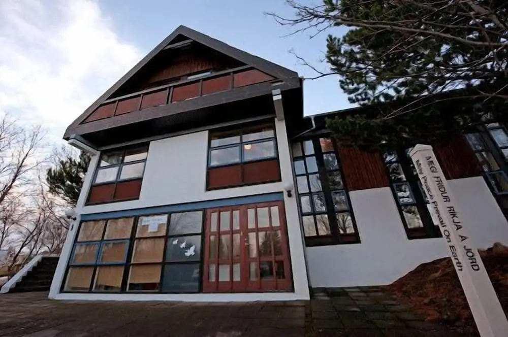 Reykjavik Peace Center - Guesthouse