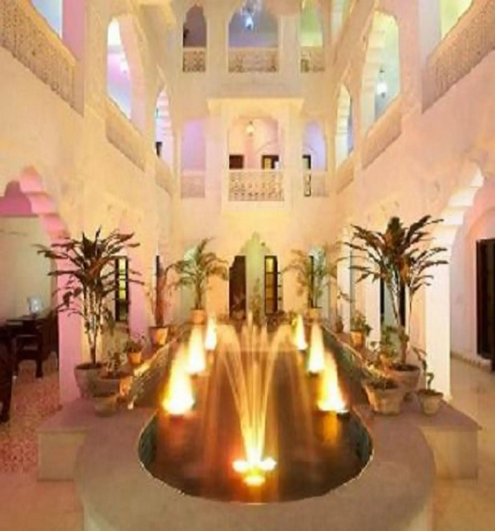 Jyoti Mahal A Royal Heritage Hotel - 5 Mins from New Delhi Railway station & 2Mins From Metro, photo 2