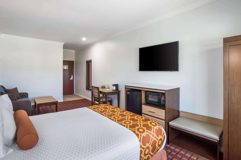 Rodeway Inn & Suites Pasadena, photo 4