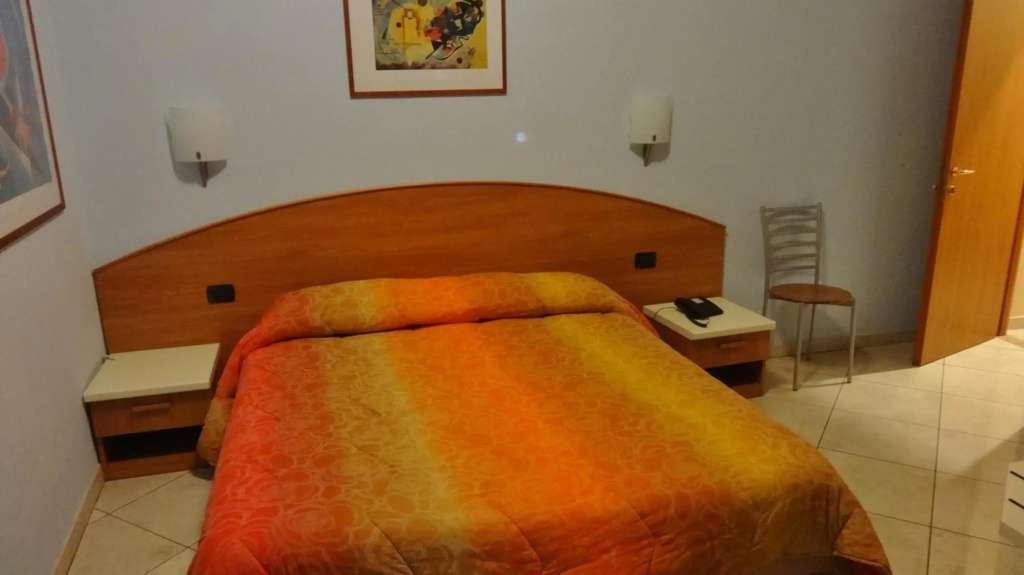 Hotel 2000 — photo 7