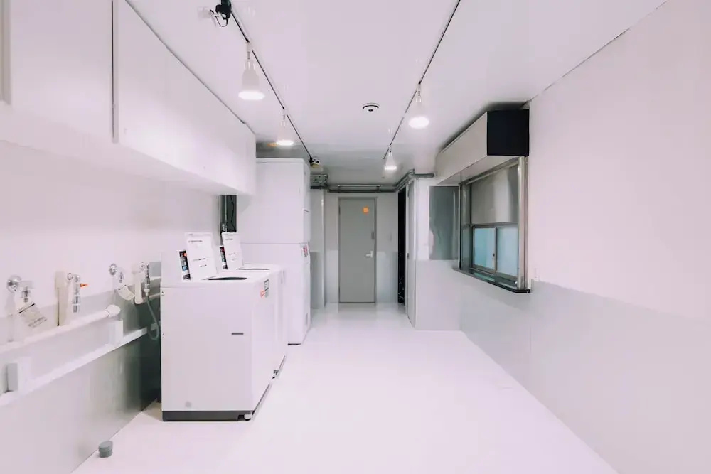 Minimalist Loft 402 — photo 5