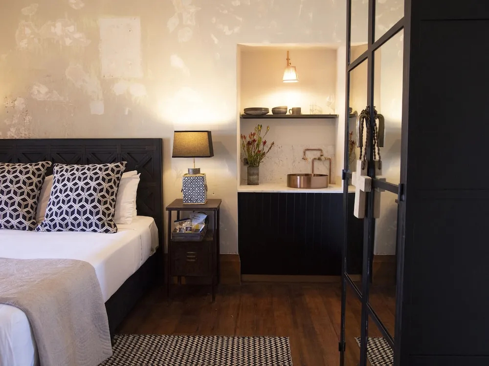 The Convent Hotel, photo 3