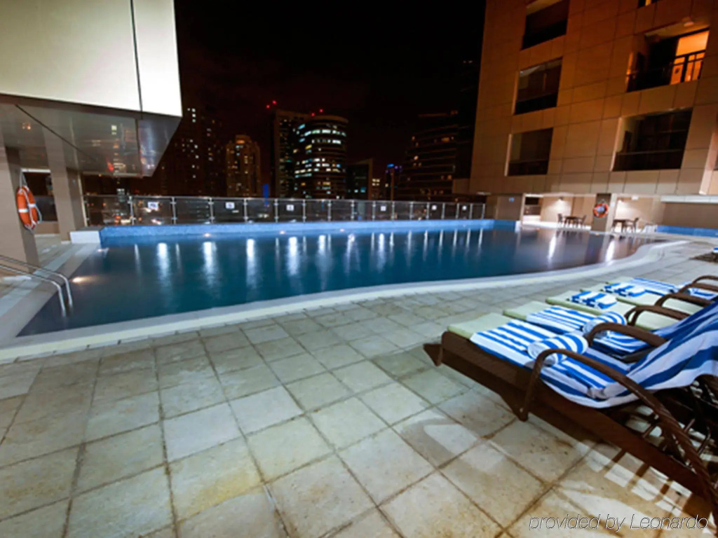 Отель Mercure Dubai Barsha Heights Hotel Suites And Apartments — photo 7