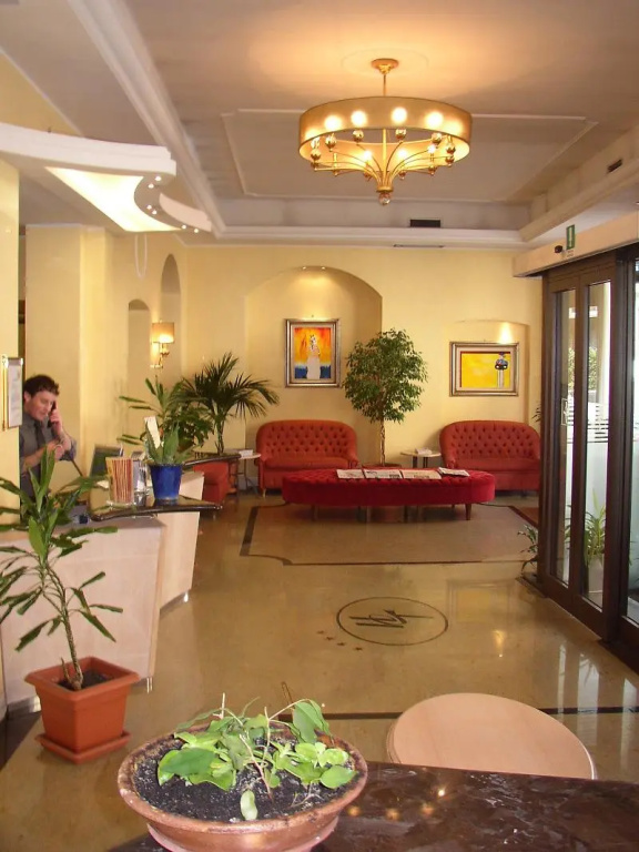 Terminal Hotel — photo 2