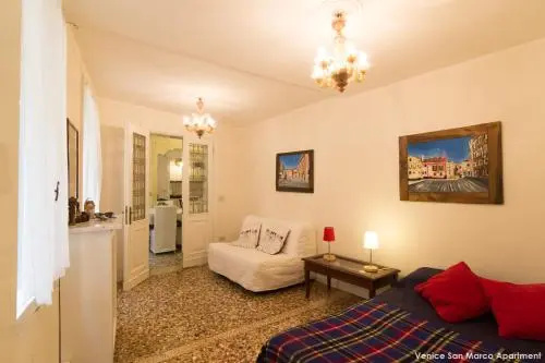Venice San Marco Apartment — photo 4