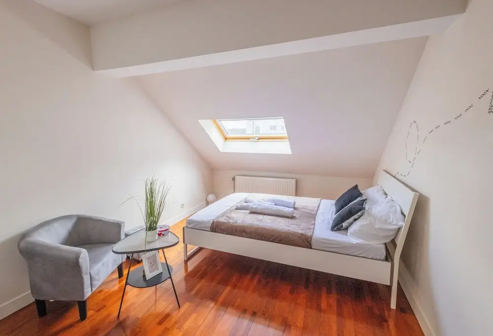 Chambres Cosy dans Une Grande maison — photo 2