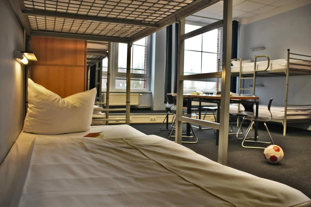 Industriepalast Hostel Berlin — photo 4