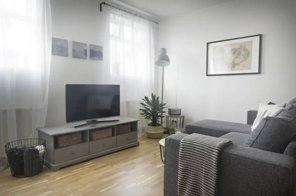 Briet Apartments, photo 3