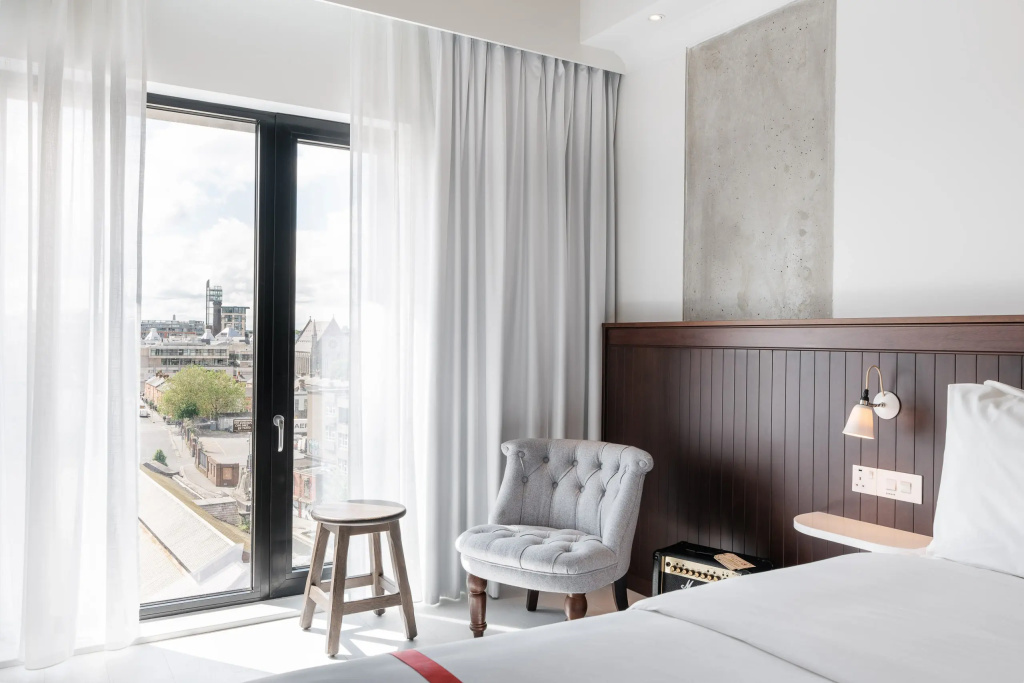 Ruby Molly Hotel Dublin by IHG, photo 3
