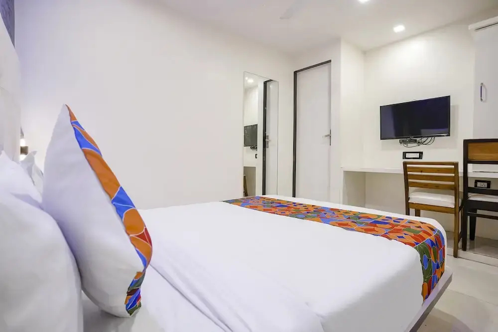 FabHotel Golden Star — photo 6