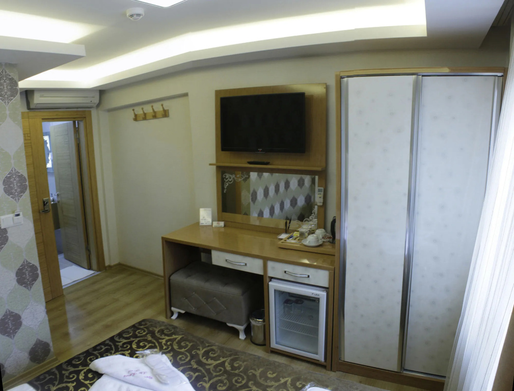 Know Hotel & Hostel — photo 6