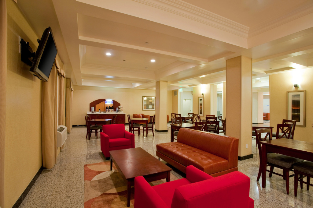 Holiday Inn Express Los Angeles Airport Hawthorne by IHG, photo 2