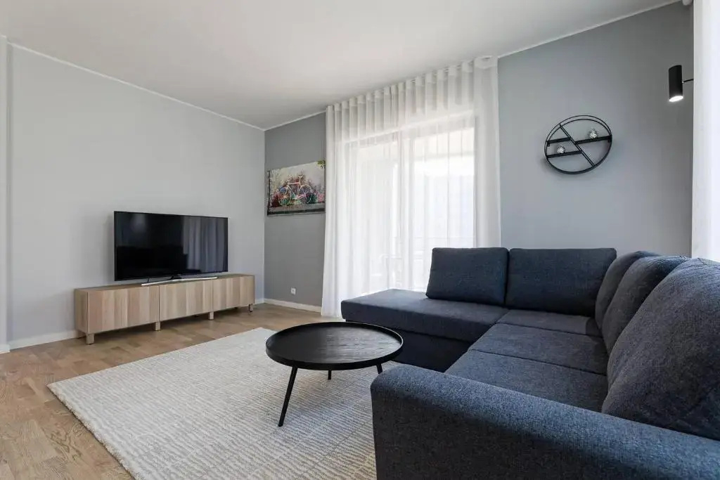 Central apartments, Quiet with Free Parking and AC. — photo 4