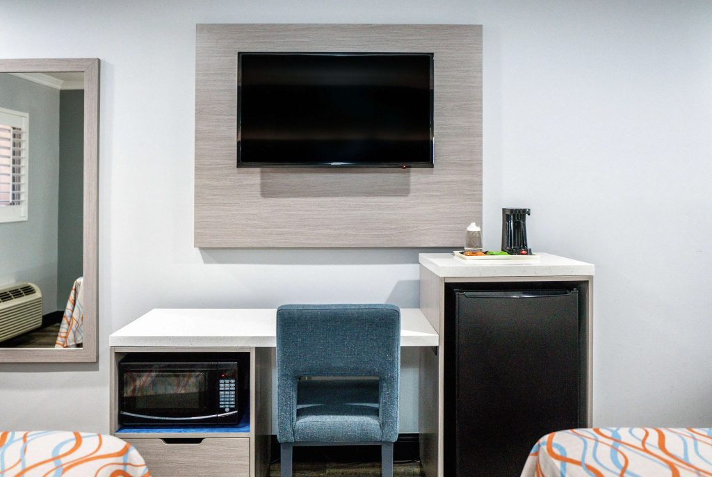 Travelodge Inn & Suites by Wyndham Bell Los Angeles Area, photo 5